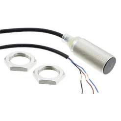 Ind. snímač M18, PNP/NO, Sn=8mm, kabel 2m PVC, vestavný, mosaz., 10-30 VDC, L=56mm, IP67