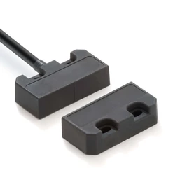 Bezkontaktní dvěřní spínač, reed, 2NO+1NO, plast., kabel 5m