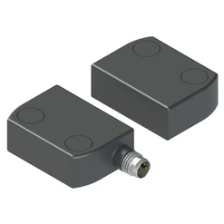 Magnetický spínač 2NC,24VDC,M8/4P pravý+aktuátor